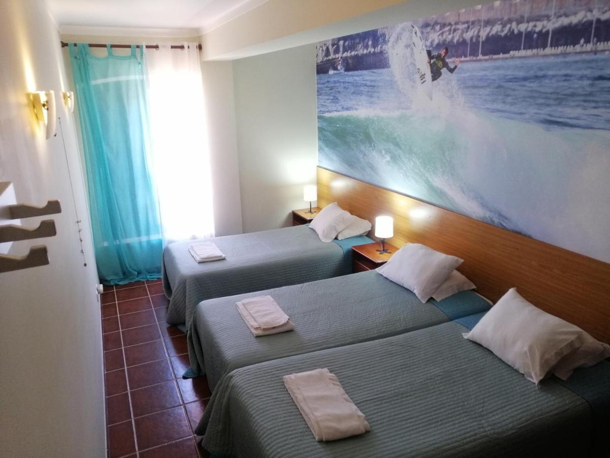 Supertubos Beach Hostel Atouguia Da Baleia Εξωτερικό φωτογραφία