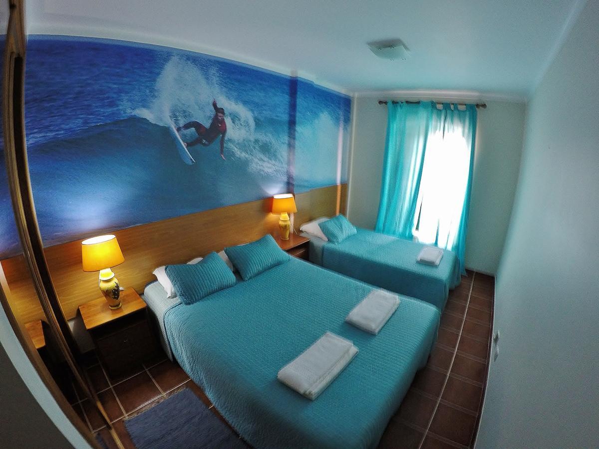 Supertubos Beach Hostel Atouguia Da Baleia Εξωτερικό φωτογραφία