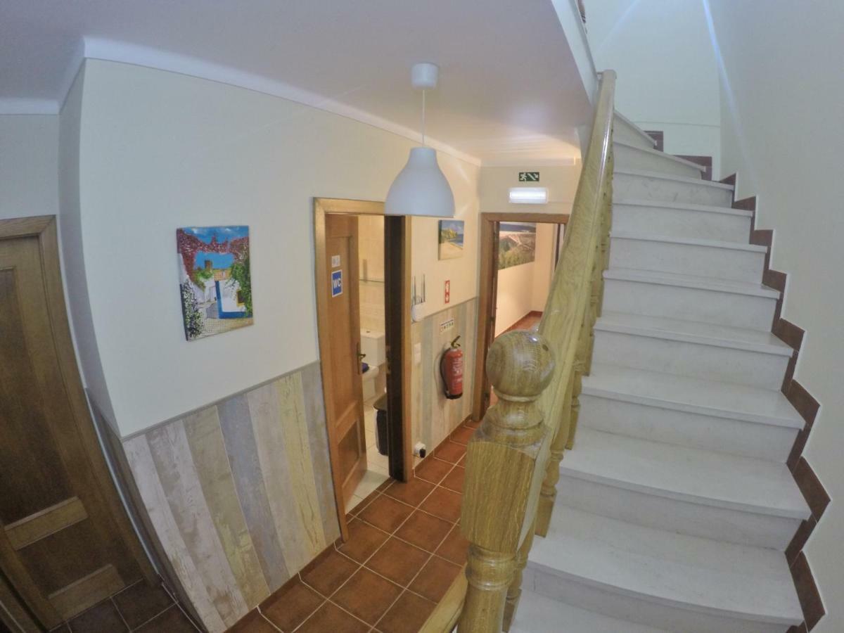 Supertubos Beach Hostel Atouguia Da Baleia Εξωτερικό φωτογραφία